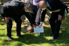 giardino-dei-giusti-villa-bottini-intitolazione-alberi-306896